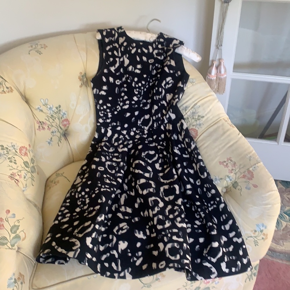 GORGEOUS FLARED H&M PARTY DRESS